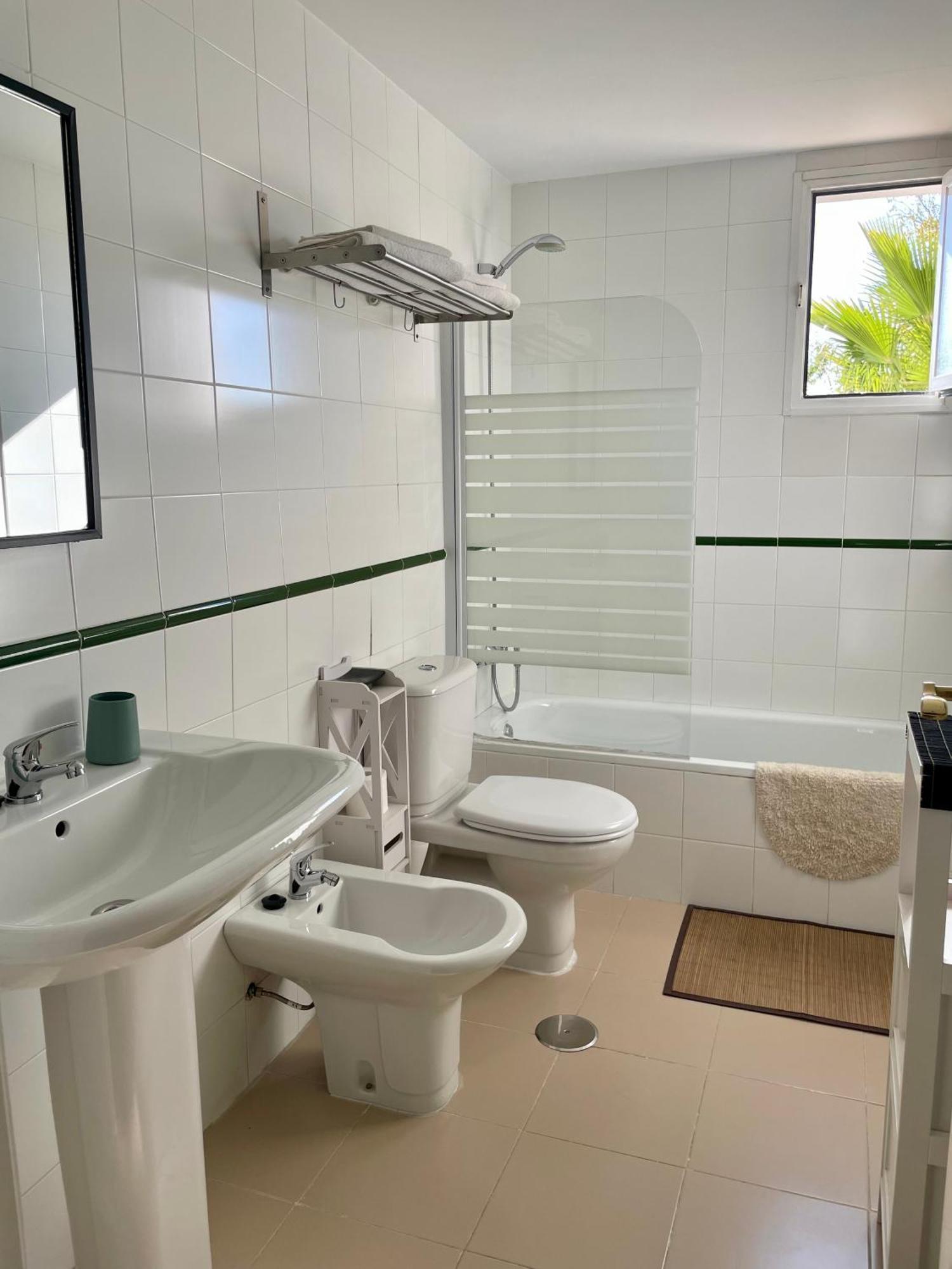 Deluxe Double Room Extra Bed